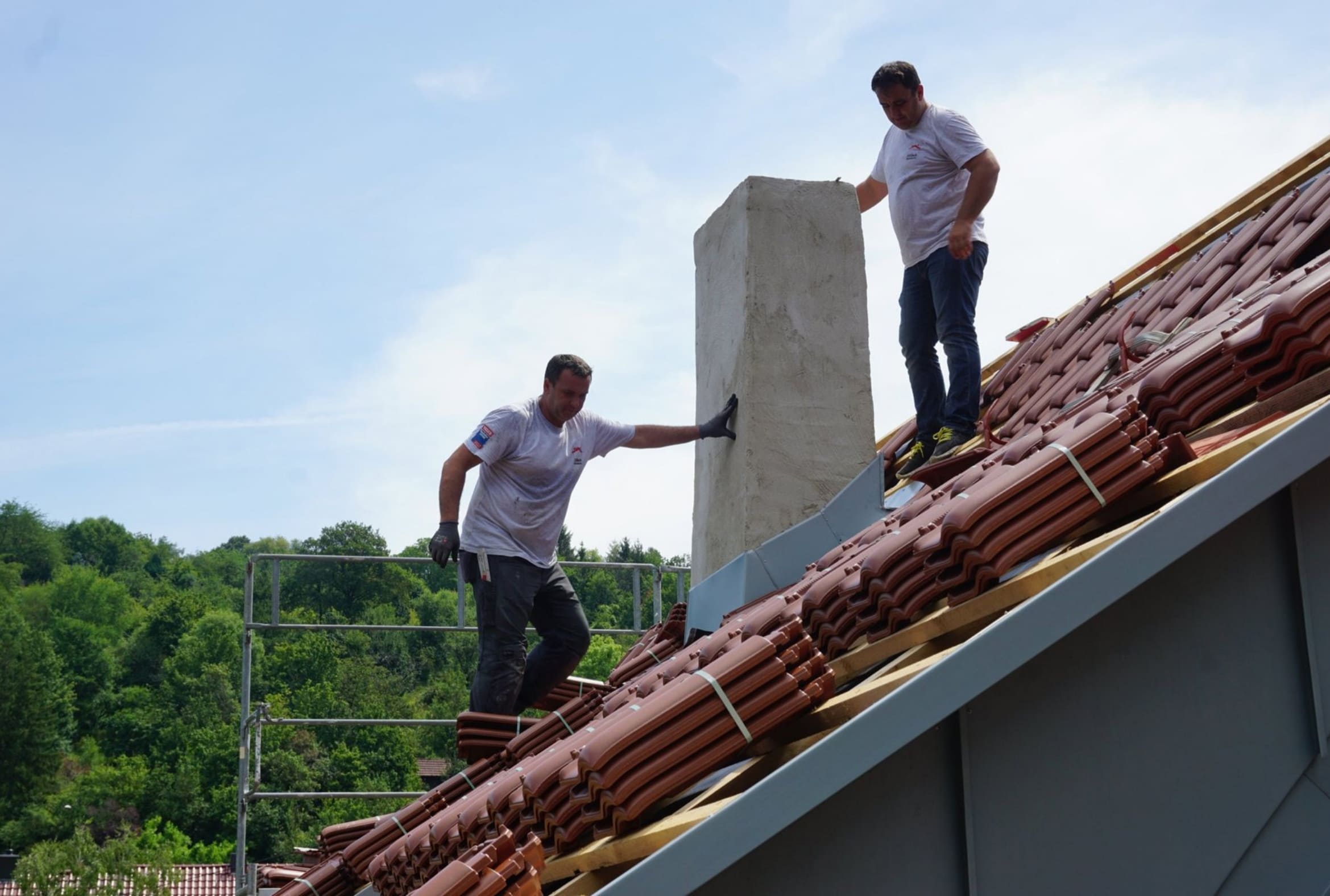 Steildachsanierung & Kaminanschluss – Referenz Stuttgart